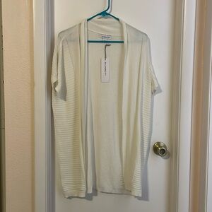 Brand new Liz Claiborne white short sleeve sweater long cardigan size Large